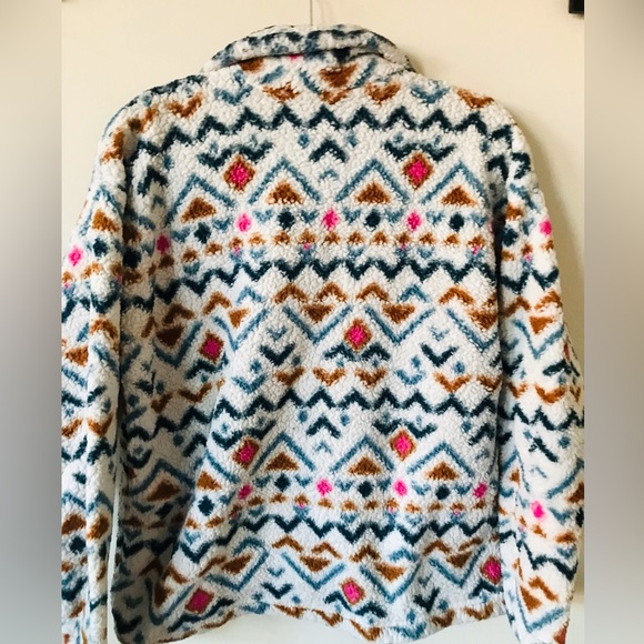Eddie Bauer Pink Multi Colored Tribal Print Sherpa Cozy Pullover Size L ๐ - Picture 3 of 3
